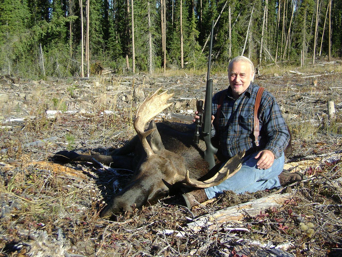post-non-resident-hunters BC moose Hunting