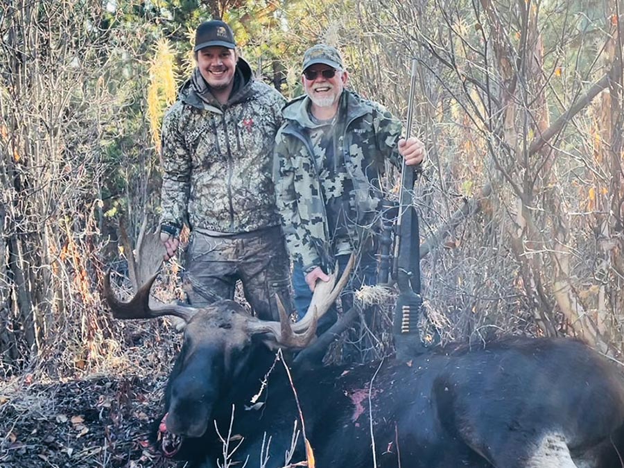 2026-moose1 Moose Hunt in BC
